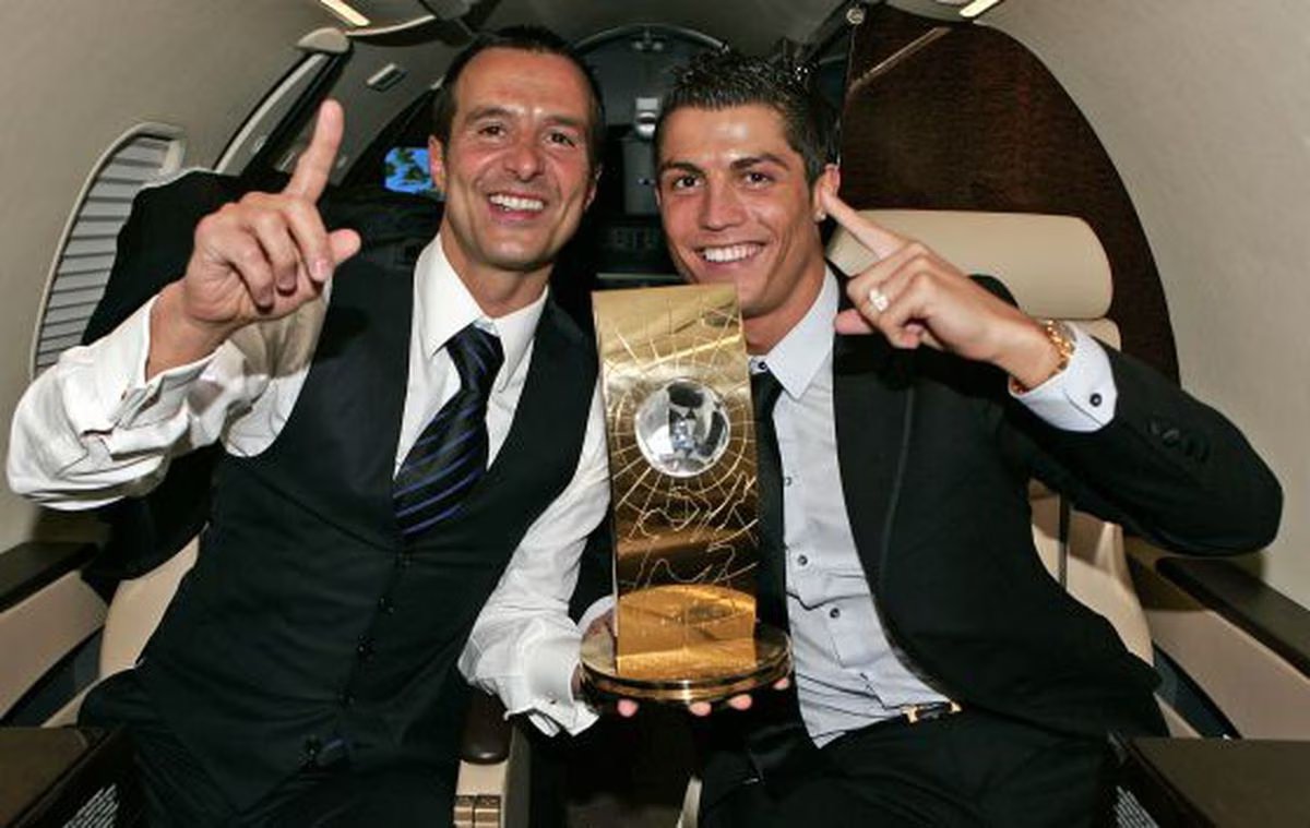 Debate | Quem deve ser o próximo primeiro-ministro? ✍️🤔

As hipóteses:
Ronaldo
Conceição
Amorim
Varandas
Rui Costa
António Salvador
Pinto da Costa
Jorge Mendes