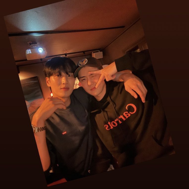 Ohsehunbar's tweet photo. MY BABY???!!!!! IS THIS MY BABY?!!!??? YES THAT’S MY BABY!!!!

#SEHUN #세훈 https://t.co/CGpBYdnGNJ