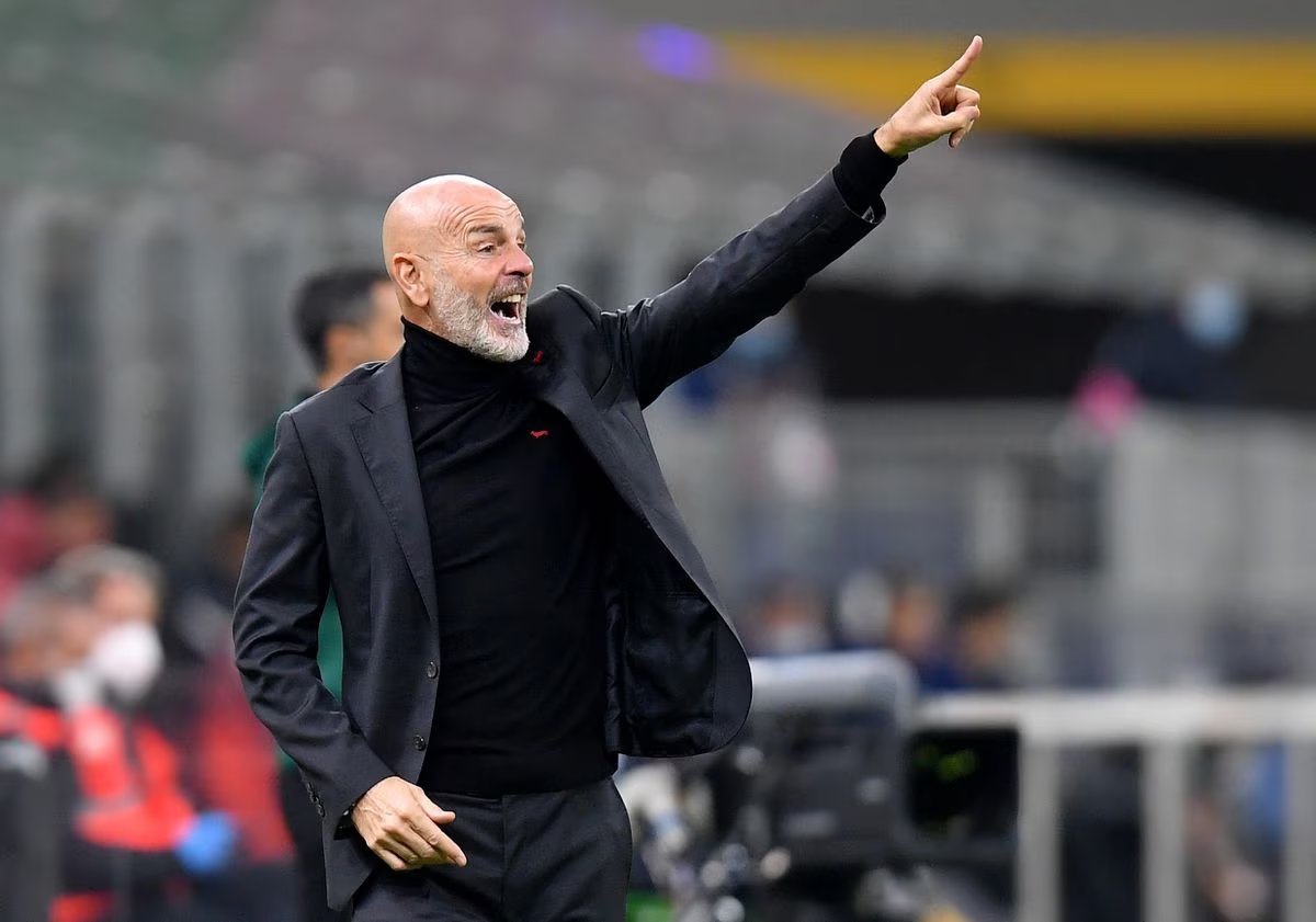 RaulMtnez_88's tweet photo. 📚¿Cómo es la TESIS de la LICENCIA UEFA PRO de un ENTRENADOR de ÉLITE?

Comparto la tesis y las 2 horas de defensa de la misma de Stefano Pioli, entrenador del AC Milán.

Para acceder y descargar el material, da RT y pincha en el enlace: https://t.co/bpDDmWqzKX https://t.co/AM0CTpckyP