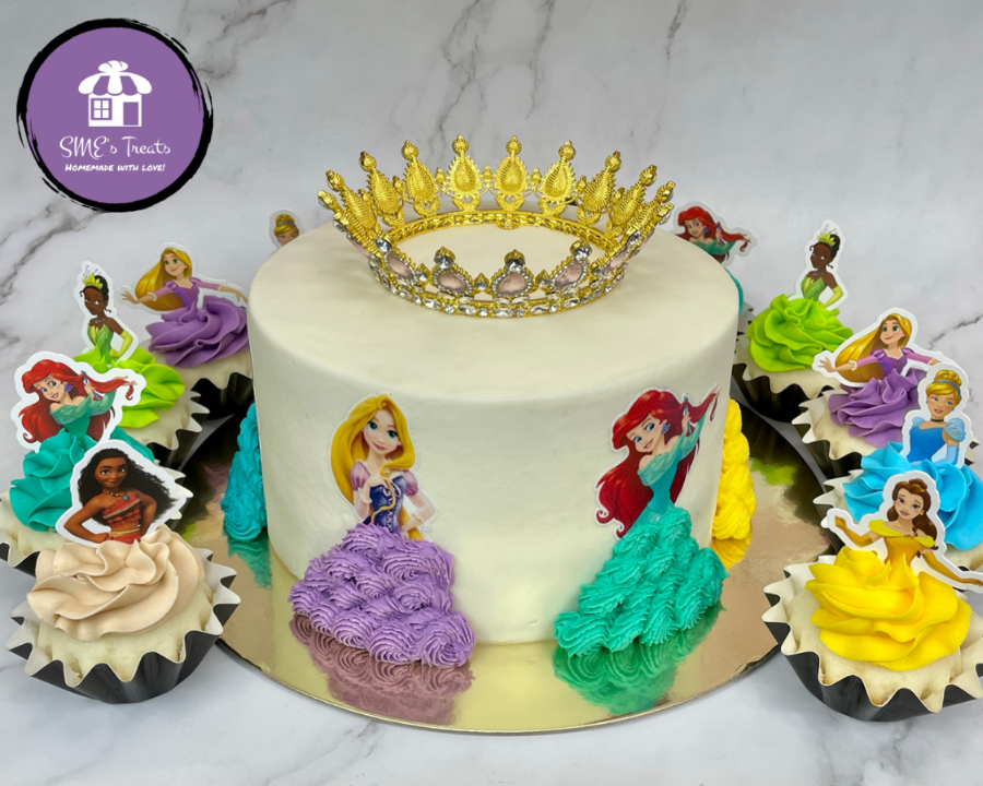 👸🏻 PRINCESS CAKE & CUPCAKES! 👸🏻
This beautiful princess-themed cake and cupcakes turned out great! Looking for a themed cake of your own? We'd be happy to help! 

SMEsTreats.com
#SMEsTreats #CustomOrderBakery #BirthdayCake #ThemedCake #PrincessCake #CakeAndCupcakes