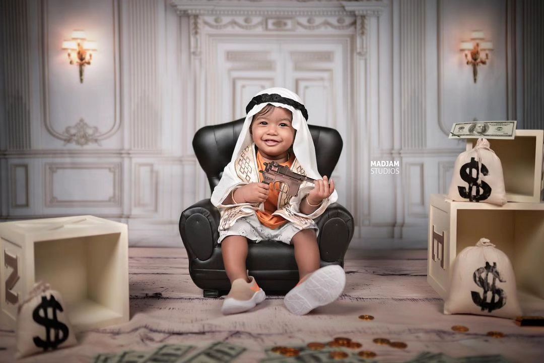 MadrasPropStore's tweet photo. Beautiful picture by @berniemanuelphotography
.
Our Moana Boat 2,299 INR in use
.
#props #cosplay #photography #newborn #newbornphotography #newbornprops #photobooth #photoprops #handmade #prop
.
#baby #decor #design #backdrop #birthday #propmaker #propshop #propstyling https://t.co/nBJUs1zyXU