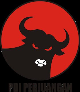 Simbok_Dharmi's tweet photo. Merasakan tekanan Era Orba, 
Merasakan serbuan saat Kuda tuli
Merasakan di rekayasa era Reformasi
Sampai kini Tegar &amp; Tegak berdiri menjaga Pancasila, Bhineka Tunggal Ika, NKRI dan UUD 1945 
Itulah kami Banteng Ketaton @PDI_Perjuangan bersama Presiden Ke-5 Megawati Soekarnoputri https://t.co/mCaKoD3XKu