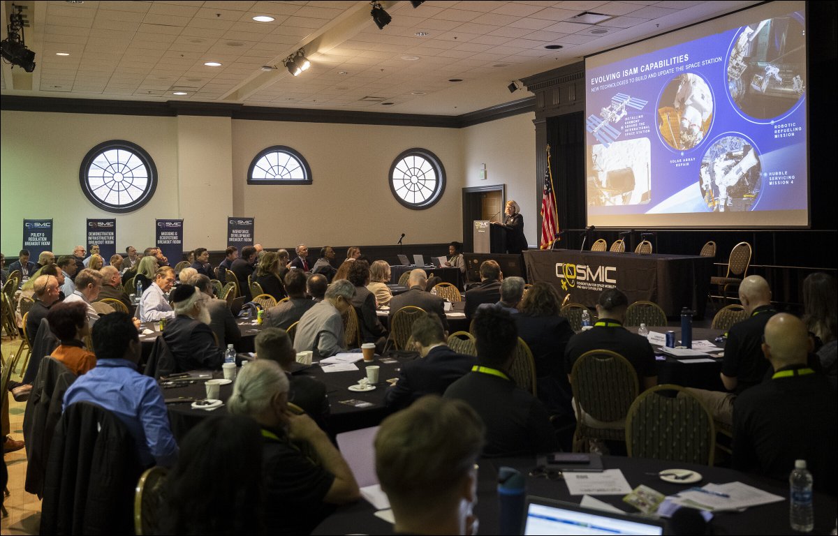 NASA Deputy Administrator @Astro_Pam delivered keynote remarks at the Consortium for Space Mobility & ISAM Capabilities (COSMIC) workshop this morning at the University of Maryland. Check out more images: flic.kr/s/aHBqjB2wLi