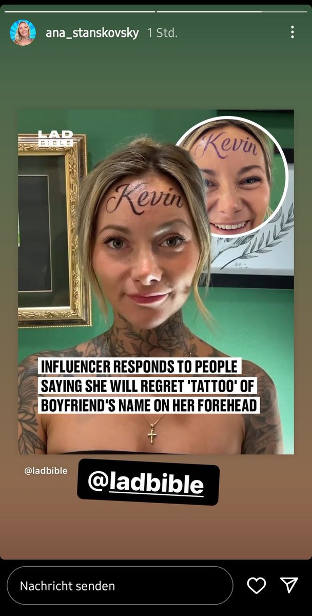 infoluencer's tweet photo. Achja und dann war da noch Influencerin Ana, die sich (trotz vorheriger Kritik/ Entsetzen/ Bedenken) den Namen ihres Typen auf die Stirn tätowieren lassen hat.
Kevin.
Kevin.
Auf.
Die.
Stirn.
Kevin.
Stirn.
Auf die Stirn.
Hilfe.
Kevin. https://t.co/uVghwB8N9O
