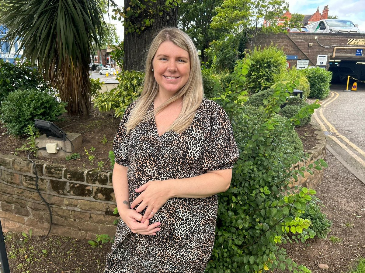 Do your housing colleagues need upskilling? Read about Georgina’s learning journey @NottsCommHA who has just completed @CIHhousing Level 3 #Housing and #PropertyManagement #Apprenticeship. Find out more: bit.ly/housing-appren…👈
