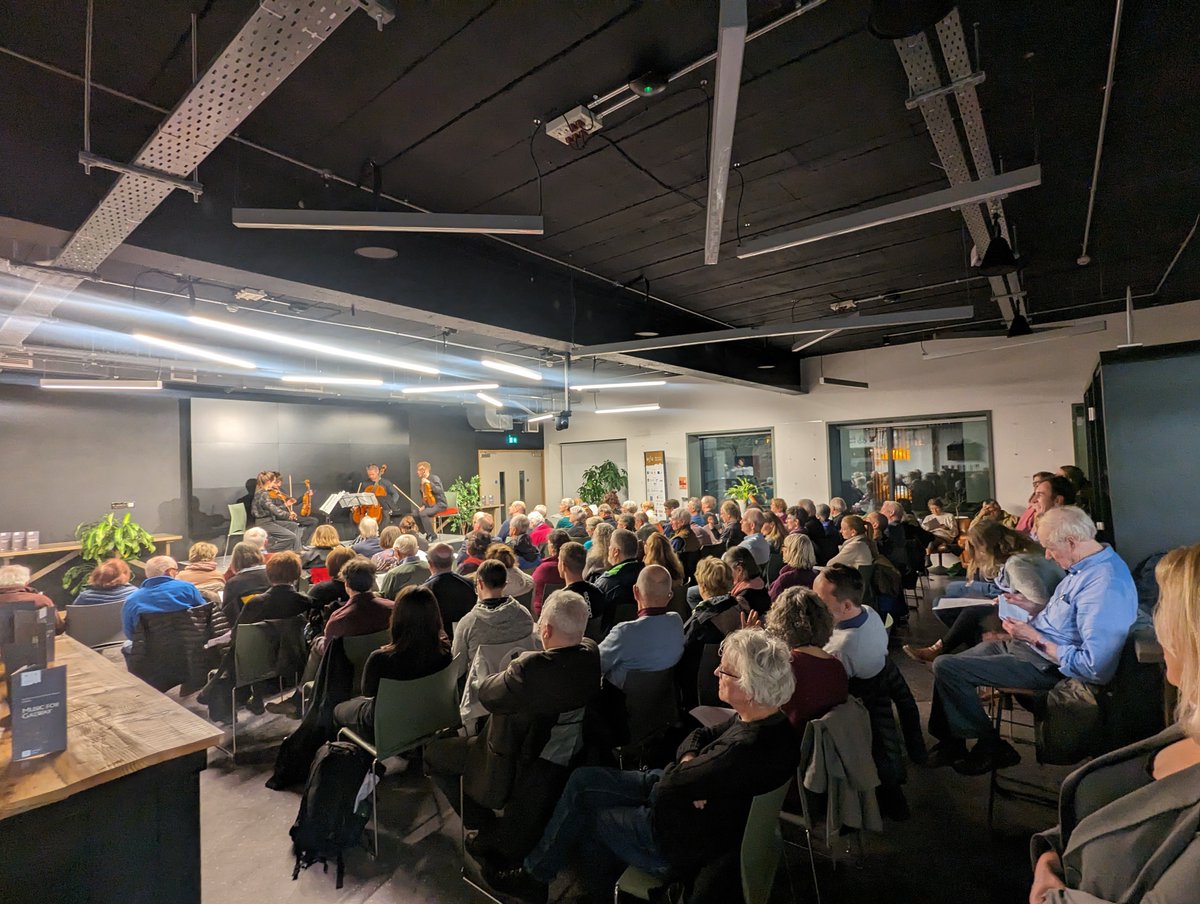 Dave Cunningham (@davebarna) on Twitter photo What happens on Tuesday night in Galway, well round our place <a href="/portershed/">PorterShed</a> we have a world class quartet for an absolutely packed out concert, a game development jam and a dungeons and dragons meetup!
Seriously cool, the sound in here is awesome
Kudos to <a href="/musicforgalway/">Music for Galway/Cellissimo</a> ☘️☘️☘️ What happens on Tuesday night in Galway, well round our place <a href="/portershed/">PorterShed</a> we have a world class quartet for an absolutely packed out concert, a game development jam and a dungeons and dragons meetup!
Seriously cool, the sound in here is awesome
Kudos to <a href="/musicforgalway/">Music for Galway/Cellissimo</a> ☘️☘️☘️
