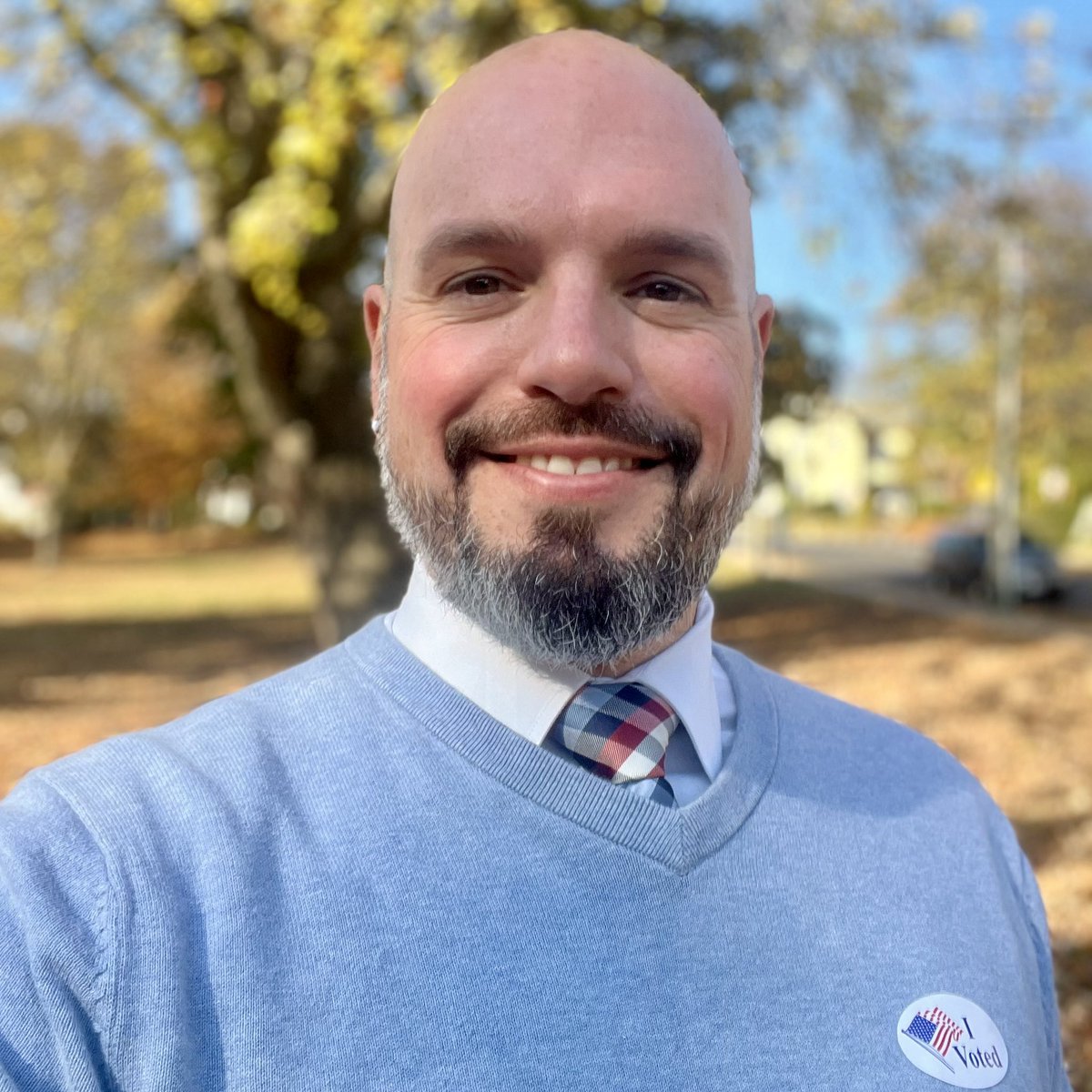 This afternoon reminder from @JPEUnion member, @Mansfield_CT town council candidate @SamuelBruder that 'labor is your neighbor' means leading by example & performing civic duty in #Election2023. #AFTVotes @AFTunion @AFT_PE @AFLCIO @ConnAFLCIO