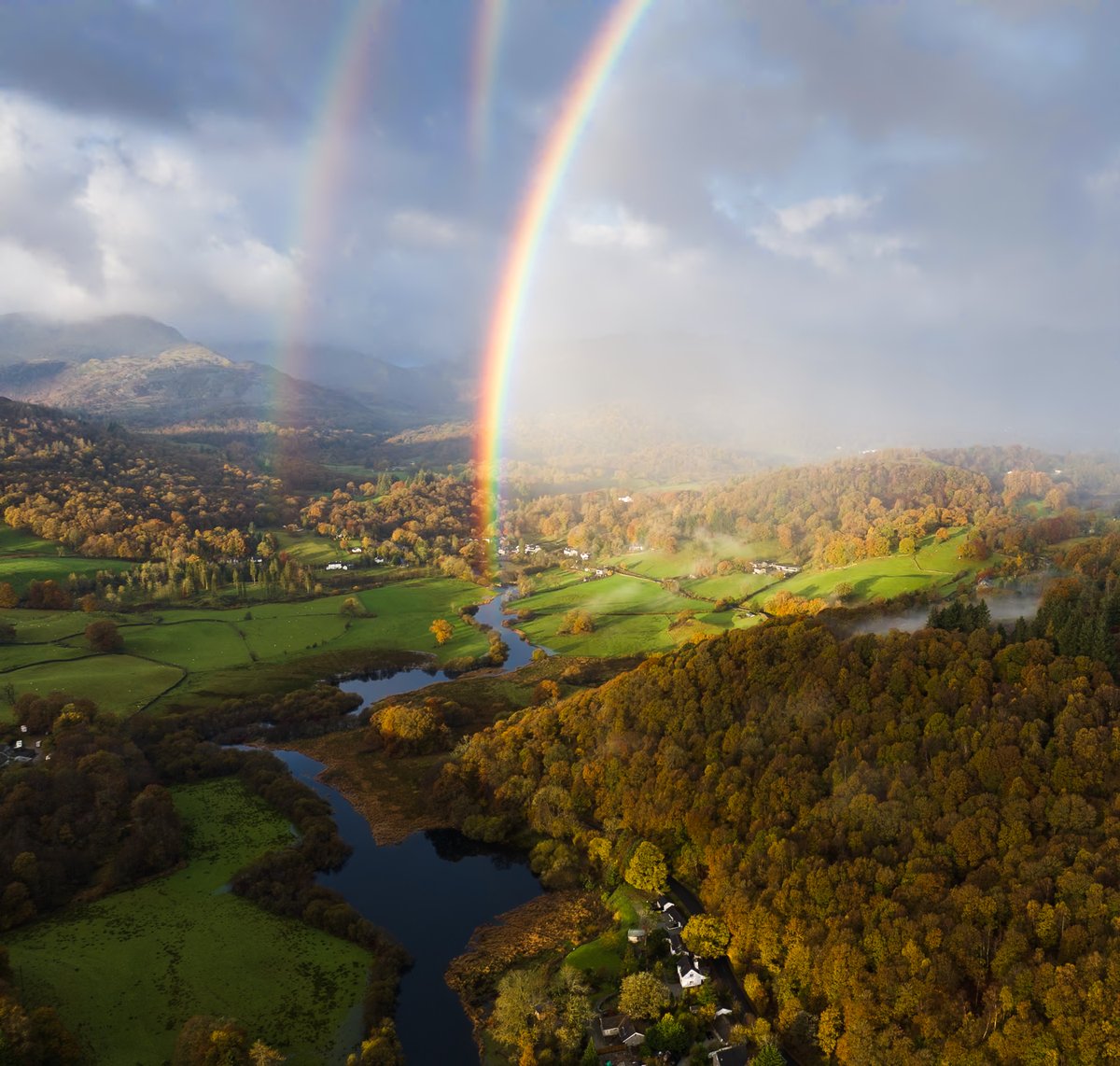 nigeldanson's tweet image. 3 rainbows!!! (actually 4 as one is faint) - this is caused by the sun reflecting on a lake causing the 2nd double rainbow. Such an incredible sight! (A reposted re-edit this as accidentally deleted the first post)
