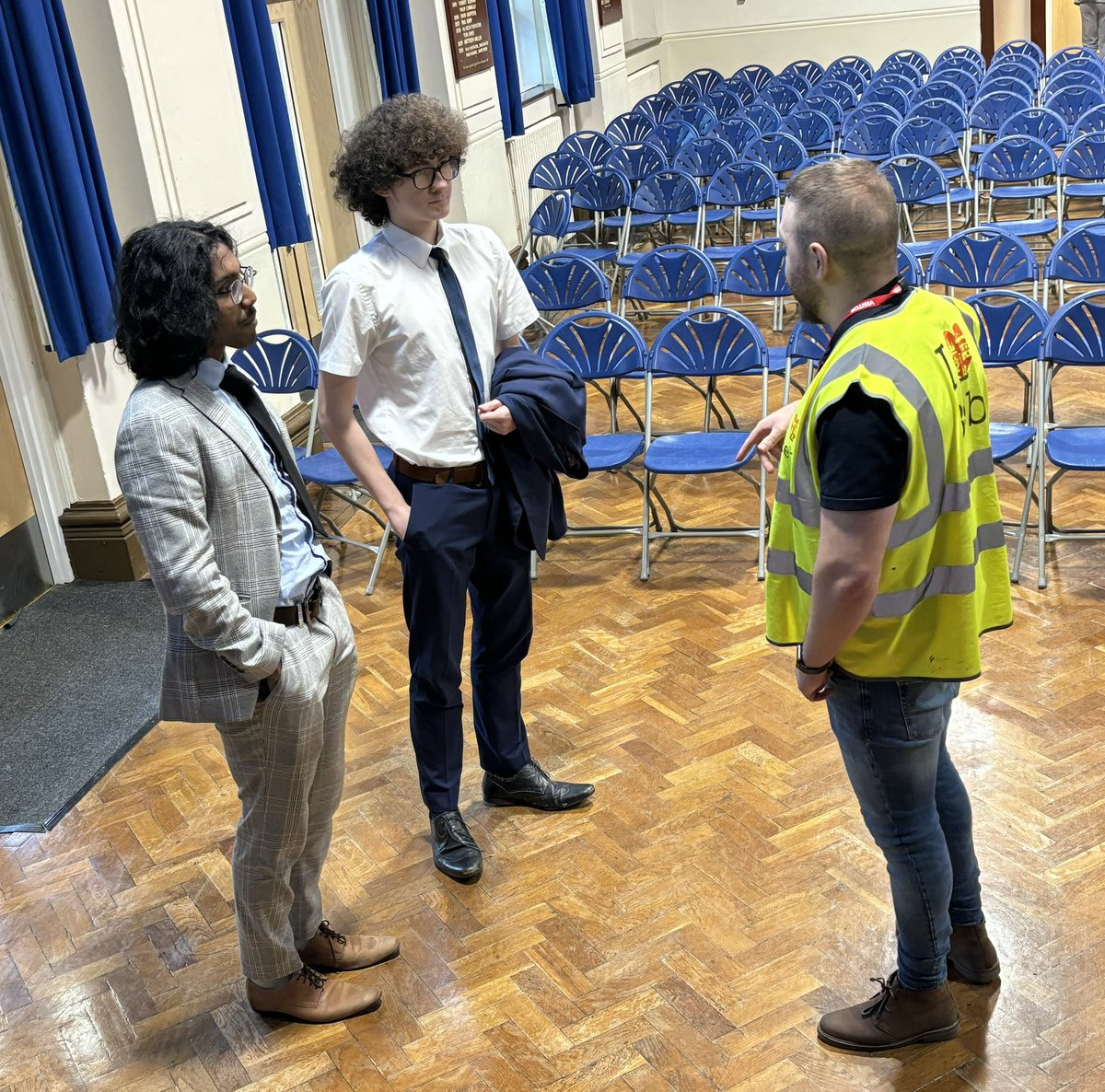 WGSBCareersEd's tweet photo. #GCW2023 Day 2: We welcomed back Alumnus George Lamb founder of @LoveBebington who delivered the most inspirational talk today. George took it upon himself to create positive change within our local area alongside his busy career within Law… @Green__Careers @WGSBSixthForm https://t.co/V4AHuMtUXJ