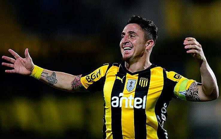 CarveDeportiva's tweet photo. “La gente de Peñarol es increíble; es el pueblo”
#CebollaRodriguez en #TodoPelota
@oscarbelo @coloalonzo @hernanbraga1 @Fiorella_73 https://t.co/7BBDiDbmQH