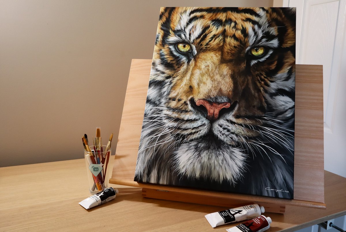 I'll truthfully never get tired of looking at "Ilona." 💁‍♀️