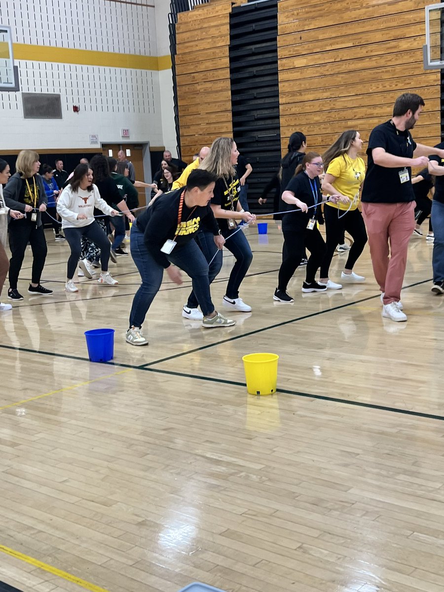 Ray Ostrowski tweet media