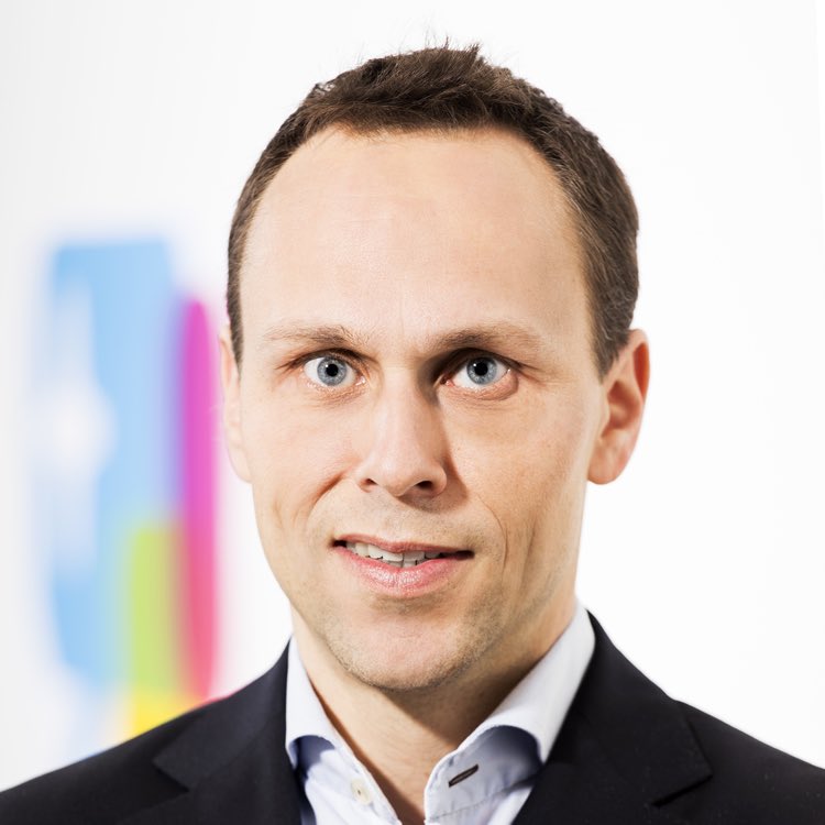 digitaltveurope's tweet photo. @TomElliott_UK @Netgem @MediaDistillery @thinkanalytics @Pixellotltd @ViaccessOrca @SynamediaVideo This year’s Video Technologist of the Year is Fredrik Andersson, Senior Vice President of Products at @accedotv. Congratulations! #VIAwards23 https://t.co/rICXbpnOTF