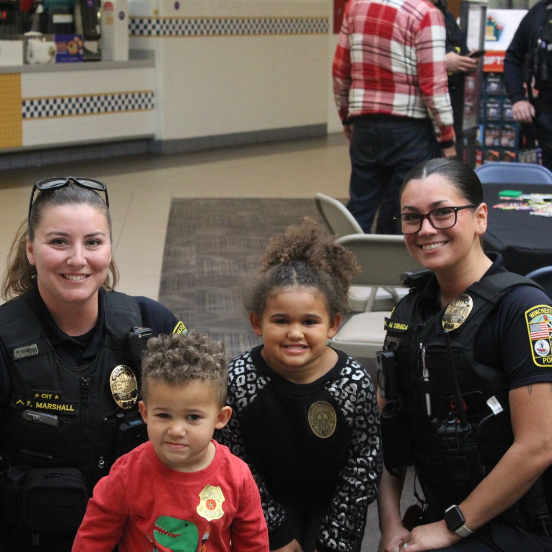 WinchesterPD's tweet photo. It was so much fun connecting with our community during our Color with a Cop event! 

We had a fantastic time and want to thank everyone who stopped by to show their support!

#WPD #WinchesterPolice #WinchesterCommunity #CommunityEvents #ColorWithACop https://t.co/Lh0I6SKTQN