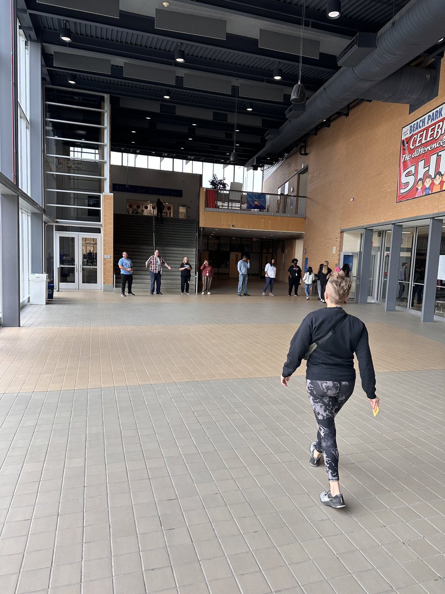 Mrs. Ballard tweet media