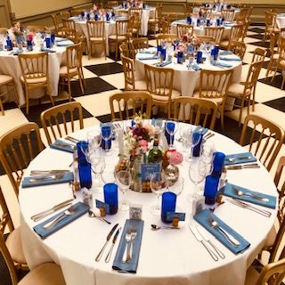 PartiesToGoUK's tweet image. A great party planning tip is carrying your theme to your table – whether the vibrancy of the food, patterned linens, or even a pop of colour from an elegant napkin. It helps tie your scheme together while inviting guests to take a seat!

#PartyPlanning #Planning101 #PartiesToGo