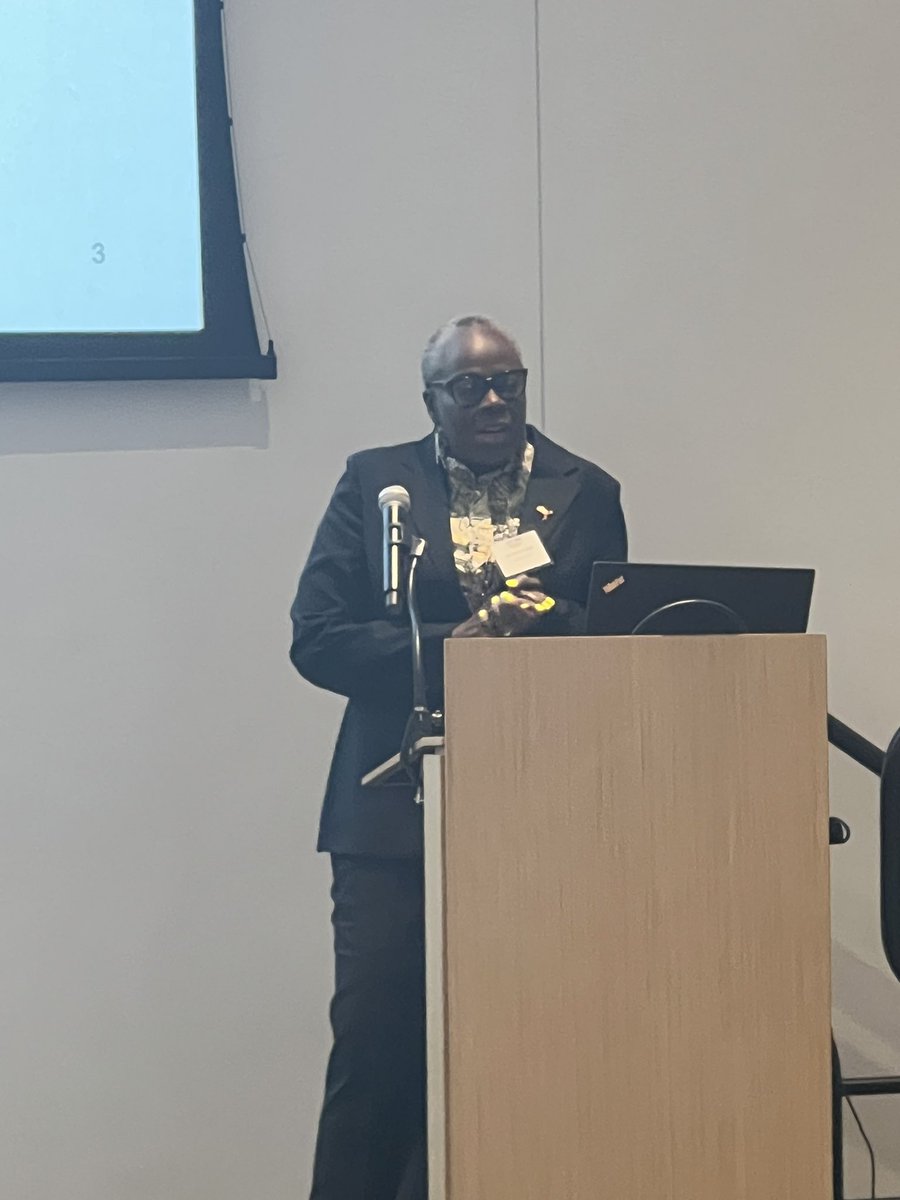 IcgcArgo's tweet image. Delighted to welcome Olufunmilayo Olopade - talking to us about the heterogeneity of breast cancer genomes and going beyond therapy to risk prevention and prevention.

@UChicagoMed @UofGMVLS #ICGC23