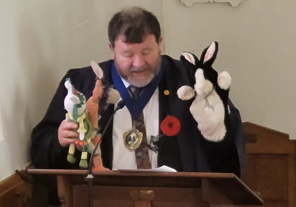 Our Service on Sunday morning was taken by Vince McCully from Rivington Chapel on the theme of Remembrance, Friendship and Peace. 🕊️

#SundayService #ashtoninmakerfield #unitarian #peace #friendship