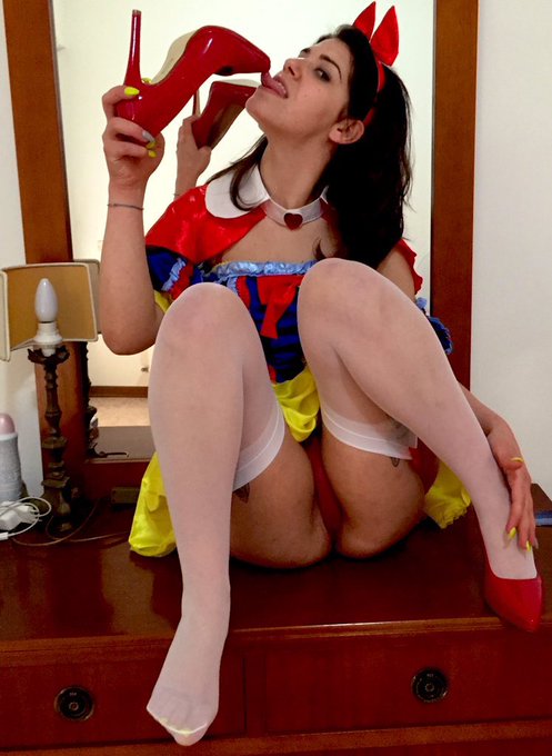 In online now in chaturbate see my cam.    https://t.co/aYCSLM1Msc https://t.co/3UaStXOXd5<a href="/tag/chaturbate"class="tags"><span>#chaturbate</span></a>