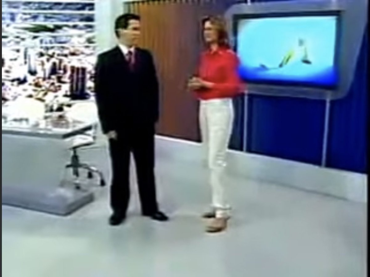 CriciumaPlay's tweet photo. Os primeiros frames do cenário que teve sua última exibição hoje na tela da NSC TV Criciúma. 

Estreou em 22 de novembro de 2010, na época com o Jornal do Almoço no comando de Douglas Nazario e Viviane Andres. https://t.co/vcybPNI4A1