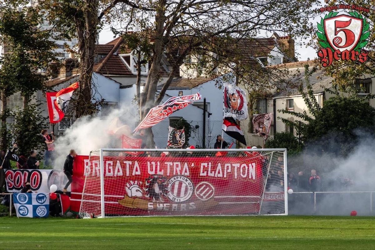 Cinco años de Brigata Ultrá Clapton, diez años de Ultras E7.

Felicidades por vuestro quinto aniversario!
