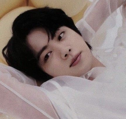 Aproveitei para dar um dia de folga para mim... este alfaiate infelizmente não é de ferro! Como estão?