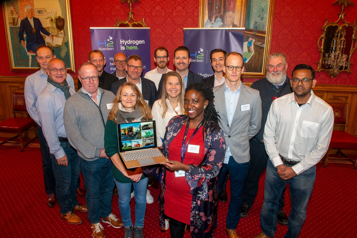 REVIVE Project (@revive_h2) on Twitter photo Last month, REVIVE participated to the final conference of <a href="/project_hector/">HECTOR project</a> in Aberdeen, sharing experiences and lessons learned to date
HECTOR and REVIVE then attended the <a href="/SHFCA/">Hydrogen Scotland</a> annual conference, exhibiting the projects, technology and progress made
👉h2revive.eu/revive-partici… Last month, REVIVE participated to the final conference of <a href="/project_hector/">HECTOR project</a> in Aberdeen, sharing experiences and lessons learned to date
HECTOR and REVIVE then attended the <a href="/SHFCA/">Hydrogen Scotland</a> annual conference, exhibiting the projects, technology and progress made
👉h2revive.eu/revive-partici…