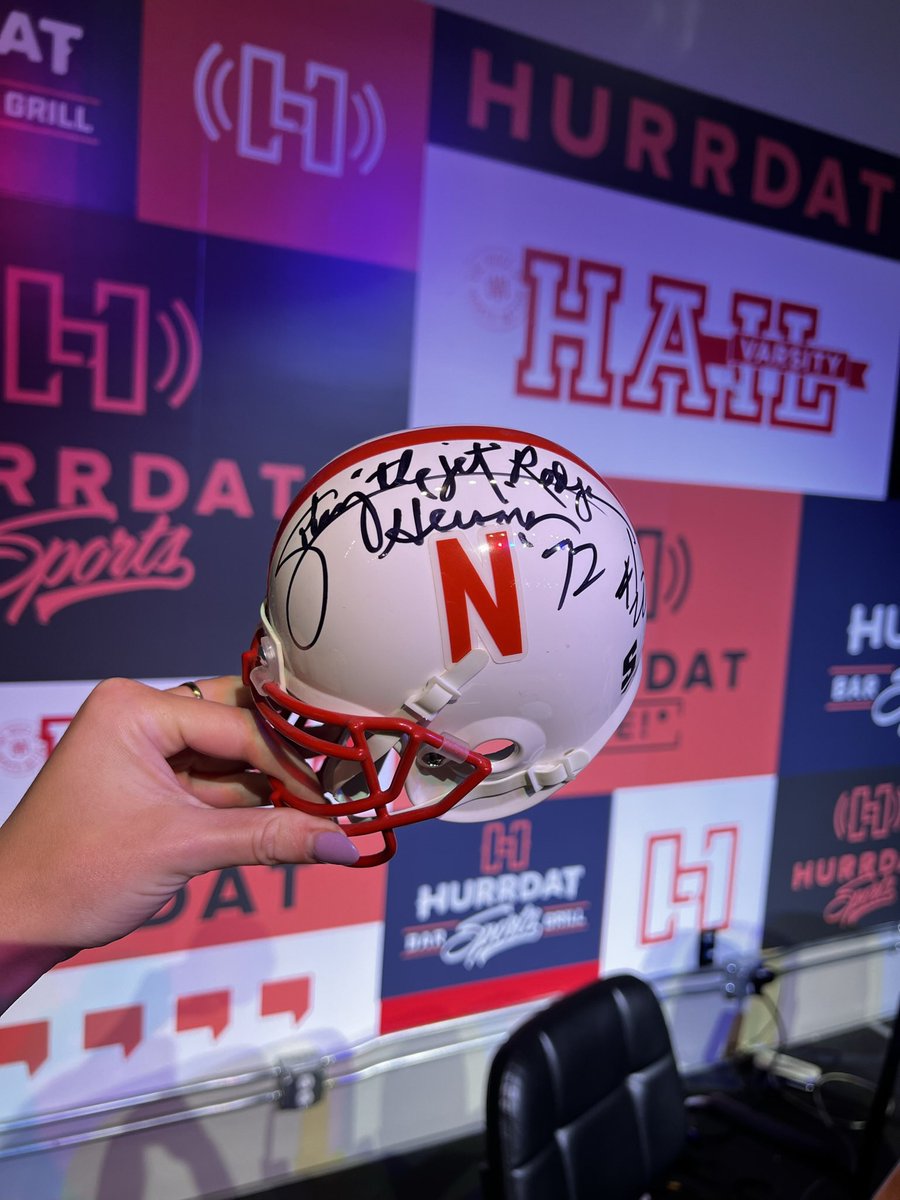 Hail Varsity tweet media