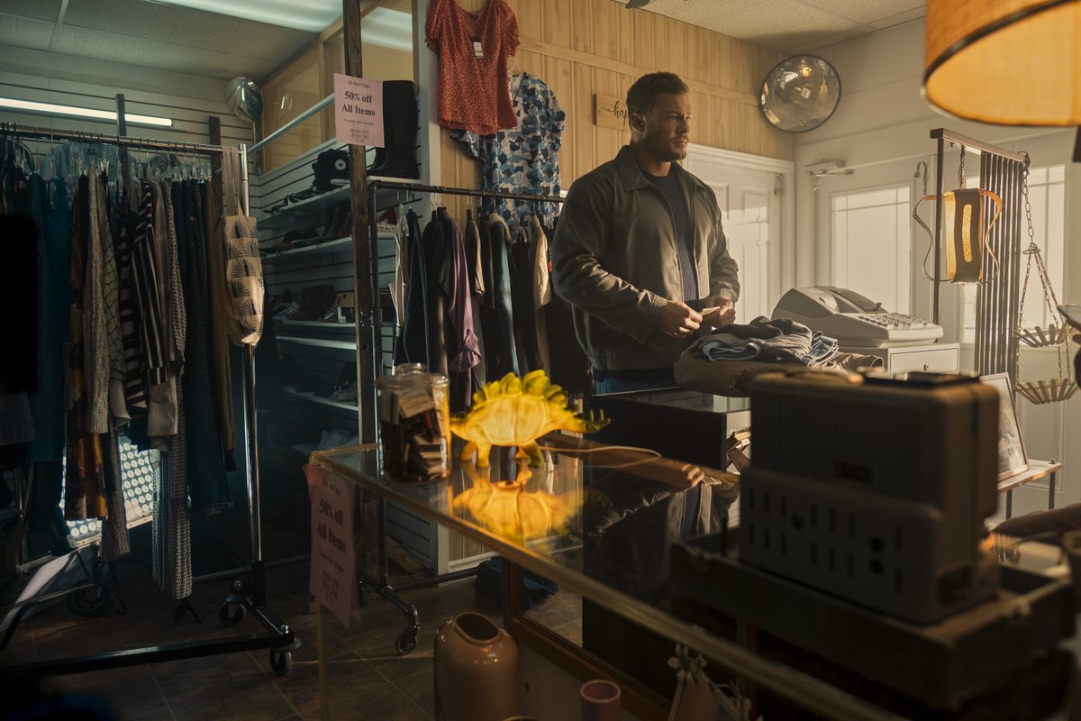 series_moviess's tweet image. Reacher || 2x01 stills
HQ: series-movies-stills.sosugary.com/thumbnails.php…

#Reacher #ReacherSeason2