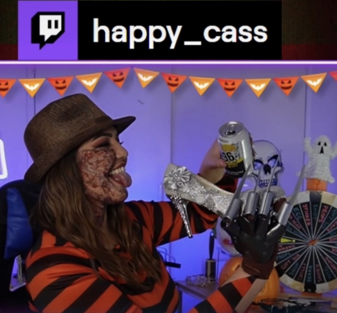 happy_cass_ttv's tweet photo. Because Freddy does shoeys from princess heels now ππ
Check out the vid on #TikTok π https://t.co/fjHp0bUNII
#Twitch #TwitchStreamer #TwitchANZ #Shoey #Halloween #HalloweenCostume #FreddyKrueger #FreddyKruegerCosplay #Cosplay #NightmareOnElmStreet #HighHeel
#Heely #Drinking https://t.co/iY9vjQJ0FZ