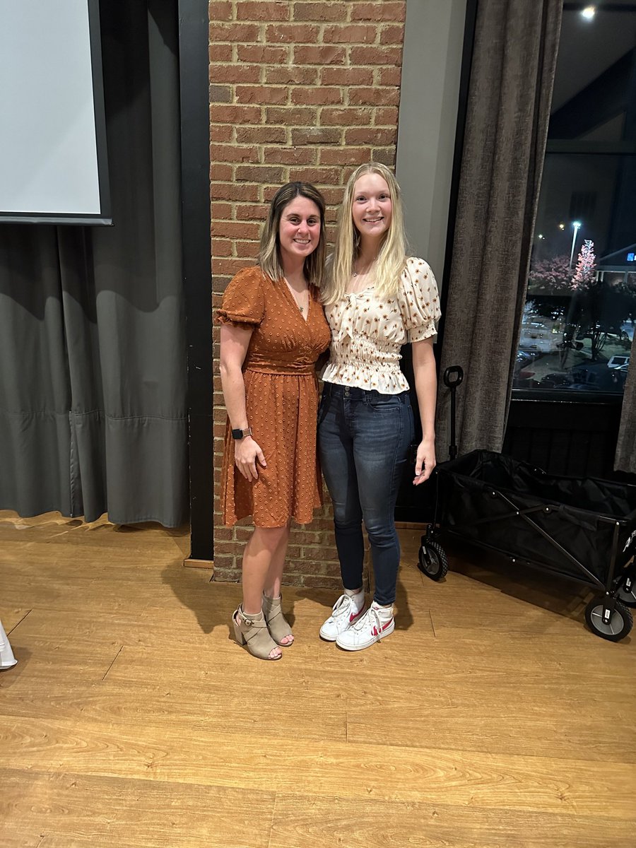 SydneyNeff's tweet photo. I am blessed to receive First Team All Region as a Utility and the Grizzly Award! Thank you to @CreekviewSB for the best senior season, it will be missed! 
#CARE @NightHawksSoftb https://t.co/8bUBabigCw