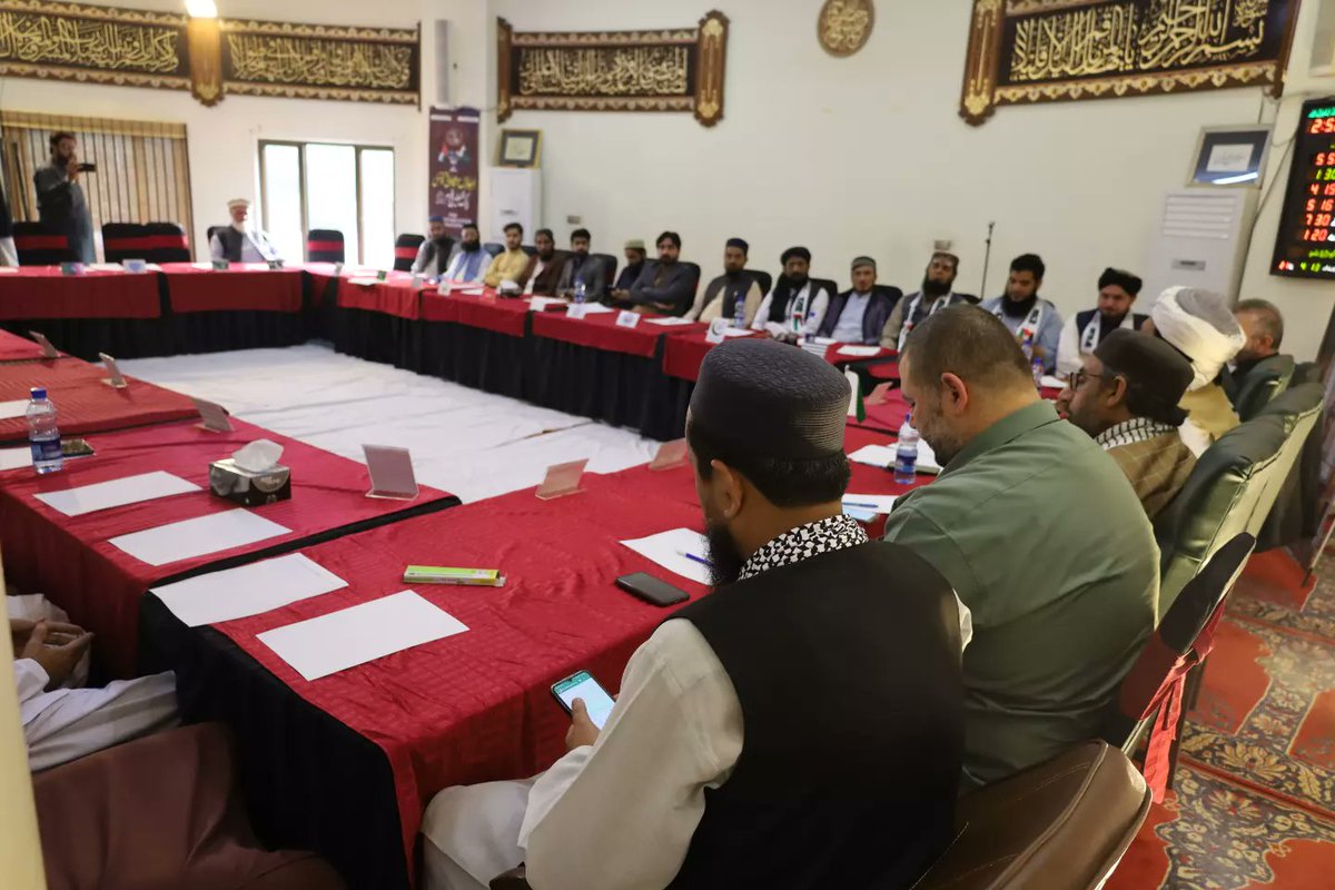 KhubaibPak01's tweet photo. Khubaib Foundation organized a conference under the banner of the Pakistan Palestine Forum at the Khubaib Foundation Islamic Research Center, Islamabad. Representatives from various religious and political parties attended the conference to discuss and understand the on-ground situation in Gaza. The primary focus was on working collectively, rather than individually, to support the people of Gaza. Participants also discussed how to initiate a more effective relief operation in Gaza.

#KhubaibFoundation #donatenow
#relief #aid #humanity #Palestine