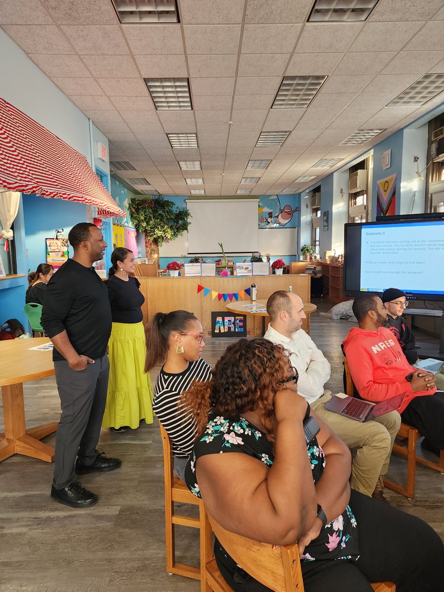 GrilesOmar's tweet photo. Thank you Principal Figueroa for allowing the District 15 Team to facilitate "Building Community" at The Harbor School! The staff was very engaged throughout. 
#District15 #DiversityEquityInclusion https://t.co/MfkyuGF2FU