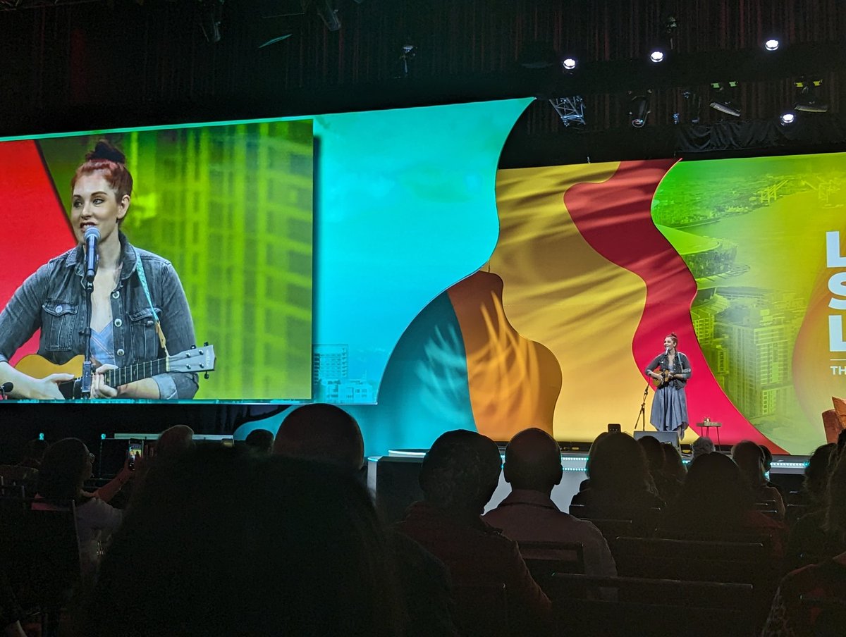 What if we asked 'What's the BEST that could happen? The possibilities are limitless' says deaf singer-songwriter @mandyharvey challenging a room with thousands of physicians and medical educators 🔥🔥 #AAMC23