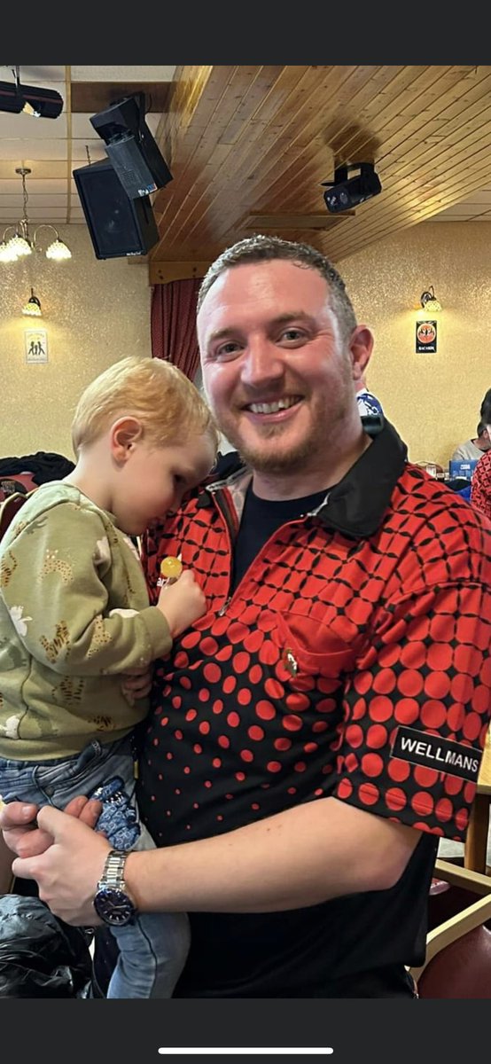 BiGbR0THEr87's tweet photo. Second ever cap for Gwynedd (B) along with having my little man (Theo) there for the first time to watch his Daddy play in his first home match. 
Ended up recording my highest ever average (31.98). Made it even more special having him there on the day 😊🎯.
#UKDADarts #UKDANL https://t.co/B4jBMvJGip