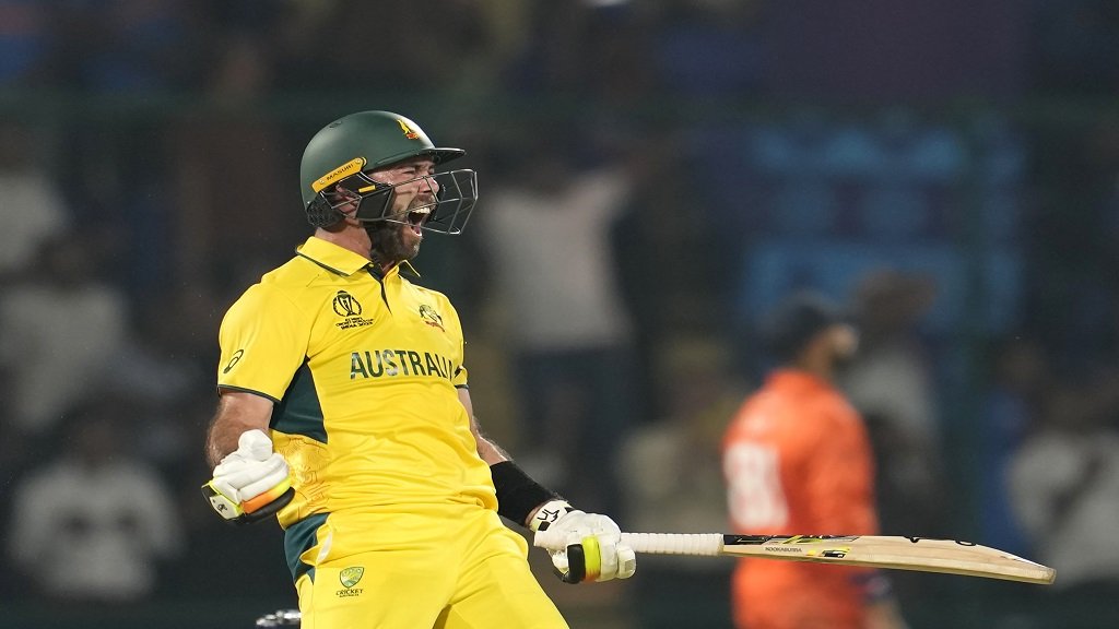khaneshrathi's tweet photo. Waoo! The warrior 🫡
#AUSvsAFG #GlennMaxwell https://t.co/JFNeVv1h6t