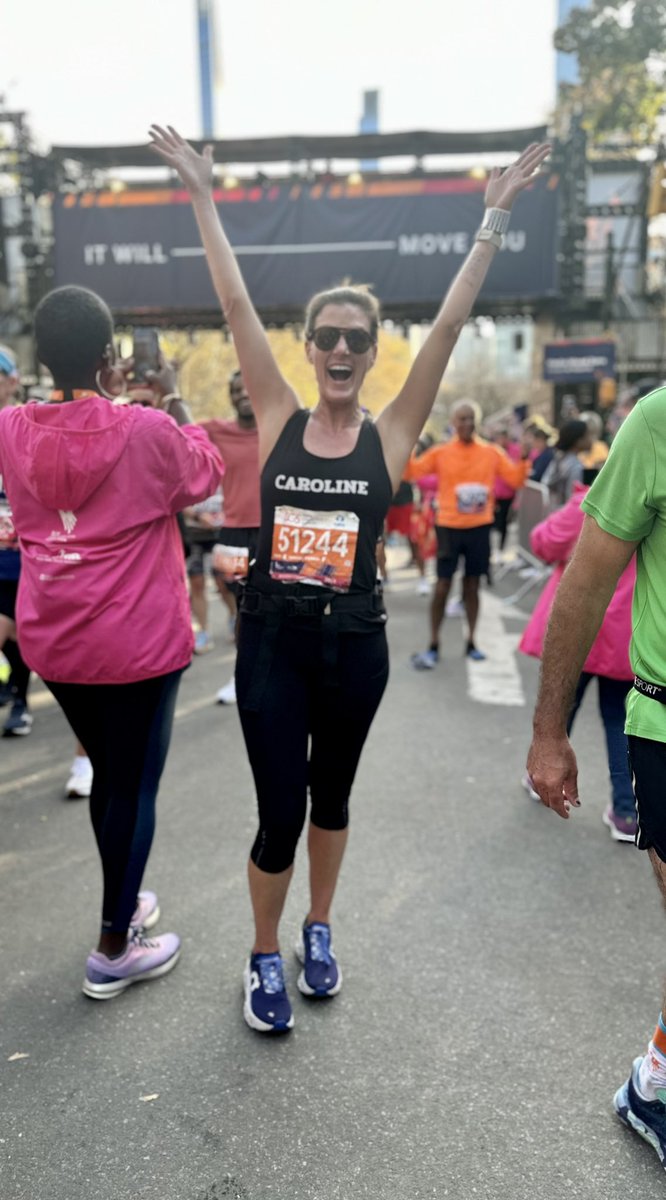 olinewalk's tweet photo. 26.2 Miles ✅🏃🏻‍♀️🏅. Biggest and best block party in the world! @nycmarathon https://t.co/PyFWJNOjRl