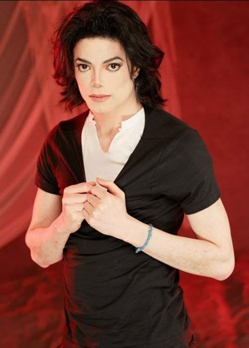 jackson_ch's tweet photo. Am 18. November steigt die Thriller Night im Mundwerk Zürich! 19:00 "Earth Song - ein unvergessliches Audioerlebnis" / "Making of Thriller" 20:00 Fan-Talk mit Jenny vom Malibu-Fanclub / Tanz-Party und Auftritte
https://t.co/F6jXtusYA2
#MichaelJackson #mjfam #michaeljacksonparty https://t.co/2m9Voqpcgm