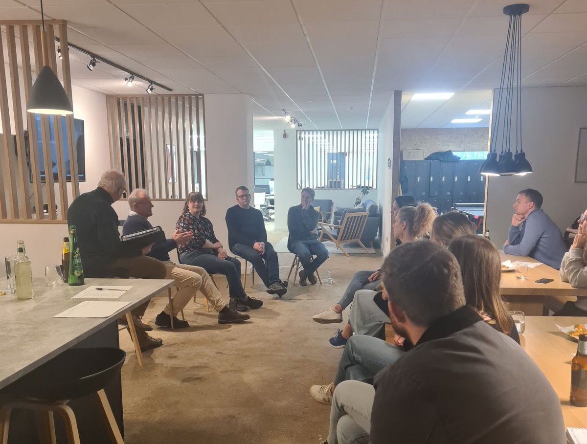 philiptl's tweet photo. Winchester's sustainable design clinic last week  is just the start. https://t.co/U2nSzlICJa #Sustainability #peopleplanetprofit #regenerativebusiness https://t.co/kIj3Ut5XbK