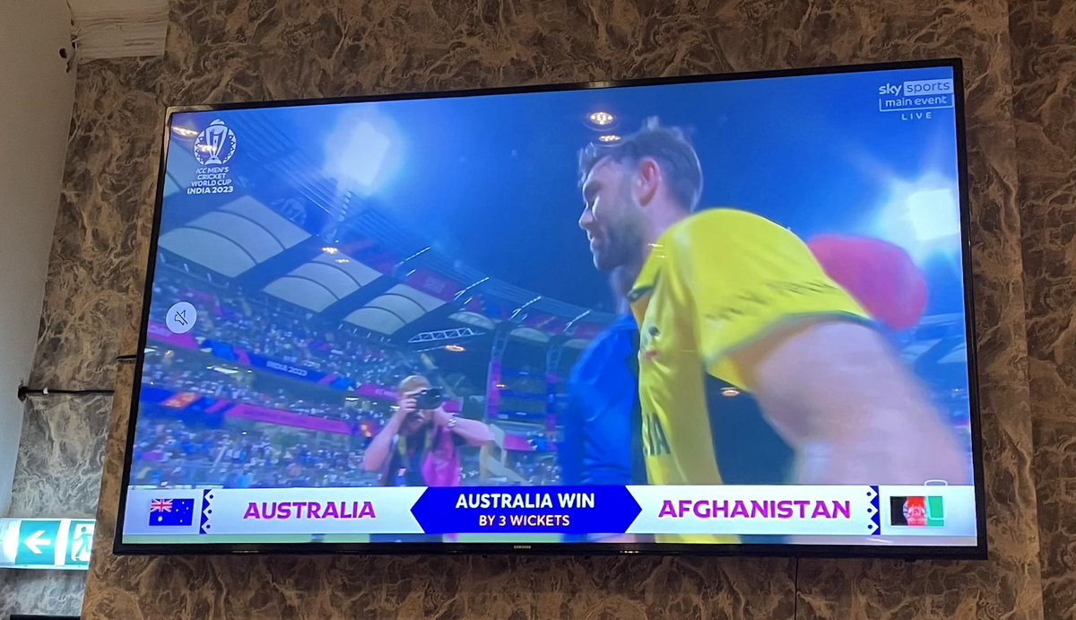 Not sure I’ve ever seen an innings like that 🤩!! Glenn Maxwell finished with 201 off 128 balls to take Australia to a 3 wicket win v Afghanistan…and on one leg for the last 80 runs!!! Australia were 7 for 91 and finished 7 for 293. Simply superb 🏏🇦🇺