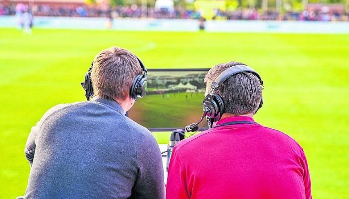 titogol_docksud's tweet photo. FELIZ DÍA A TODOS LOS PERIODISTAS DEPORTIVOS. 
Saludamos en su día a  nuestro equipo periodistico y a todos los colegas que con mucho esfuerzo llevan a cabo su trabajo partido a partido en todos lados.

#33años 
#tercertiempo 
#TITOGOL https://t.co/H91UqVMEkJ