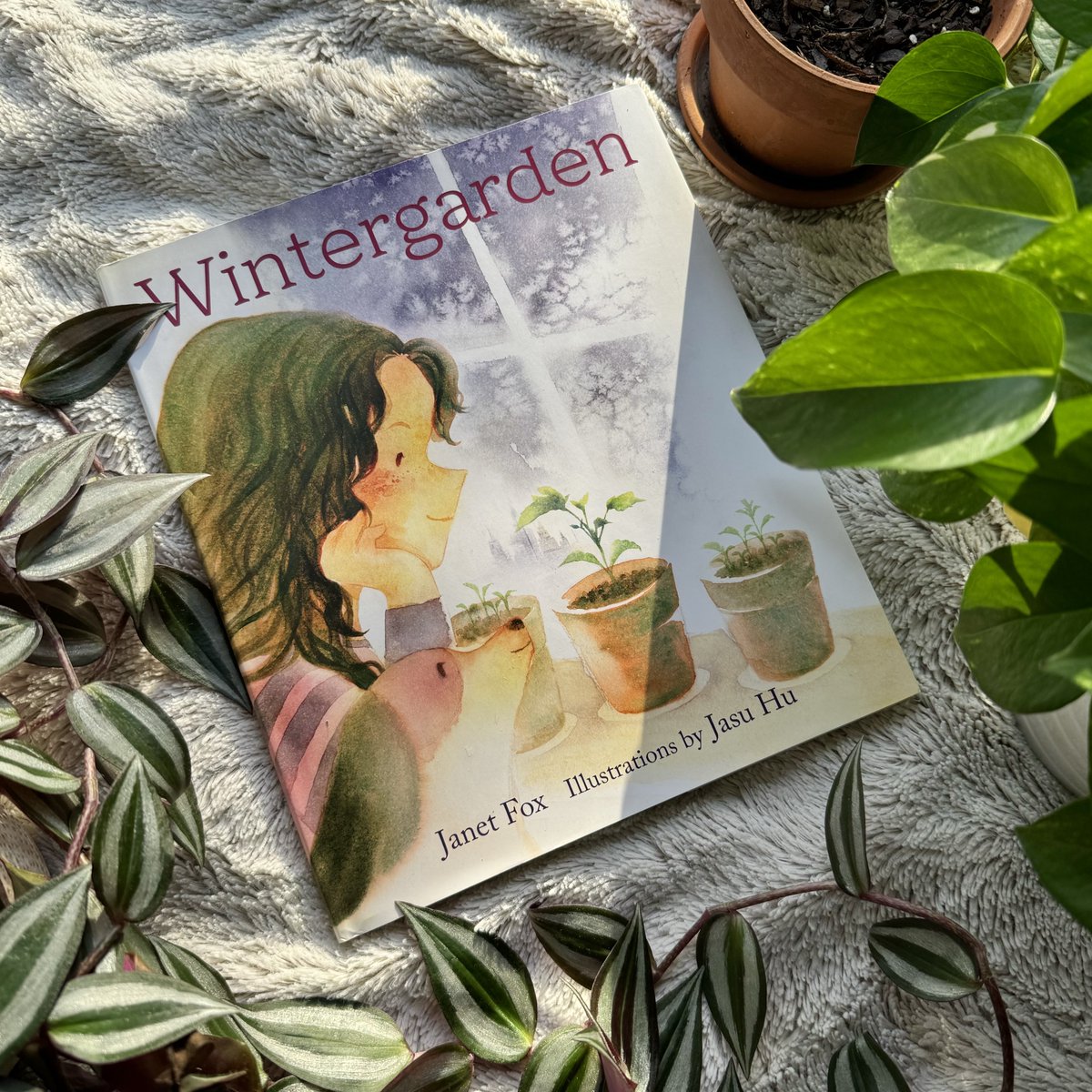 Holiday House Publishing, Inc. (@holidayhousebks) on Twitter photo Happy book birthday to WINTERGARDEN! This #picturebook, perfect for the winter ahead, is on shelves today!
ow.ly/myI450Q3HmV
#bookbirthday
<a href="/janetsfox/">Janet Fox believes stories change the world</a> Happy book birthday to WINTERGARDEN! This #picturebook, perfect for the winter ahead, is on shelves today!
ow.ly/myI450Q3HmV
#bookbirthday
<a href="/janetsfox/">Janet Fox believes stories change the world</a>