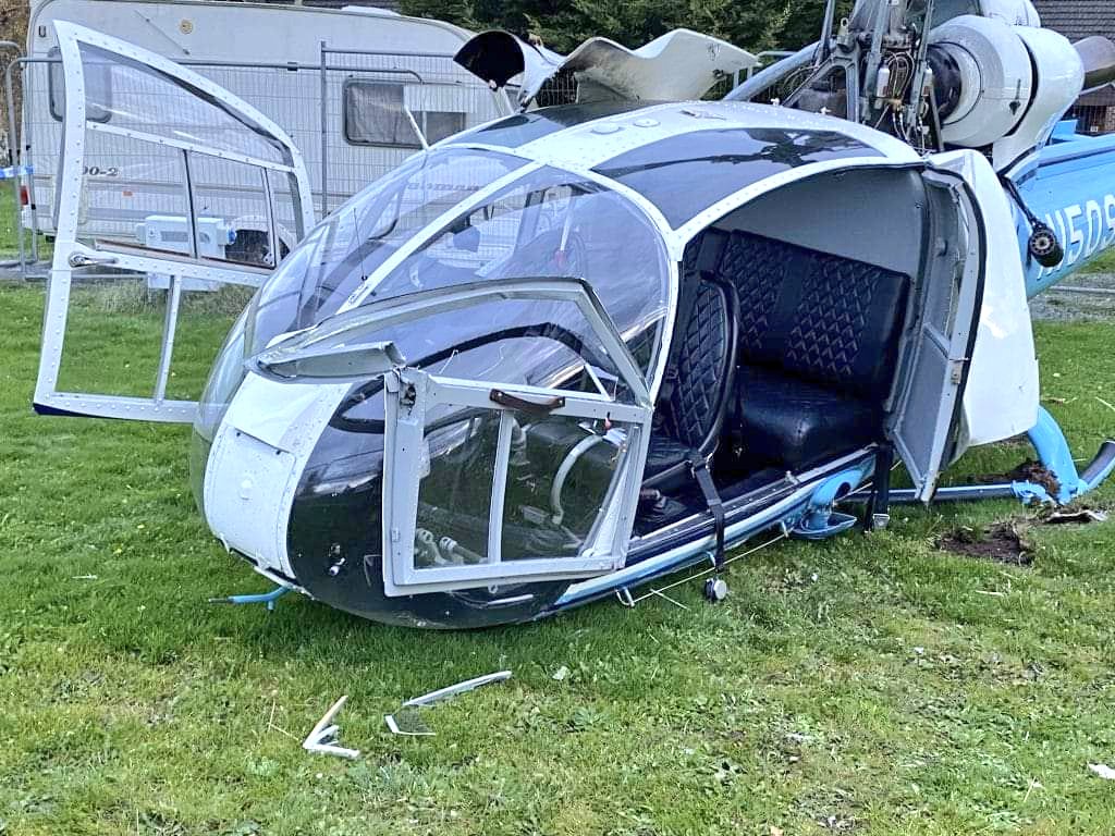 ivancp25's tweet image. #AccidenteAéreo de un #Aérospatiale SA 341G #Gazelle, matrícula N150SF, que golpeó una luz con su rotor durante el despegue desde #AngliaMotel, en #Lincolnshire, Reino Unido 🇬🇧. Los 2 ocupantes no sufrieron heridas. La aeronave quedó muy dañada por el fuego en su motor. 05-11-23