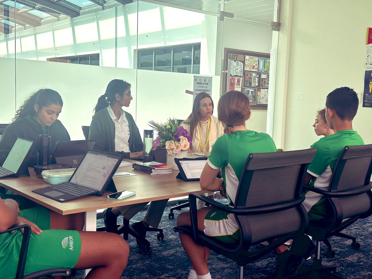 Arbor_Secondary's tweet image. Our students leading the way this week. Presenting to Dr Jerry Pritchard on the development of futures solutions for an eco-healthy future, and interviewing Dr Tiffany Delport on her experiences as a Marine  Conservation Specialist. #stretchandchallenge @ArborSeniors