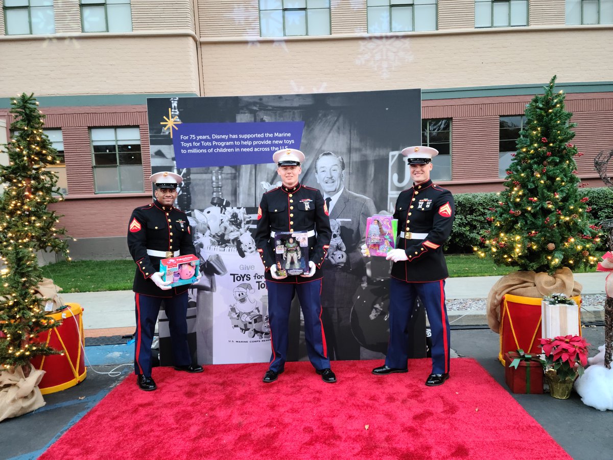 Today, The Walt Disney Company launched its annual Disney Ultimate Toy Drive supporting the Marine @ToysForTots_USA program to help deliver toys to children in need this holiday season. bit.ly/3FOdHwj