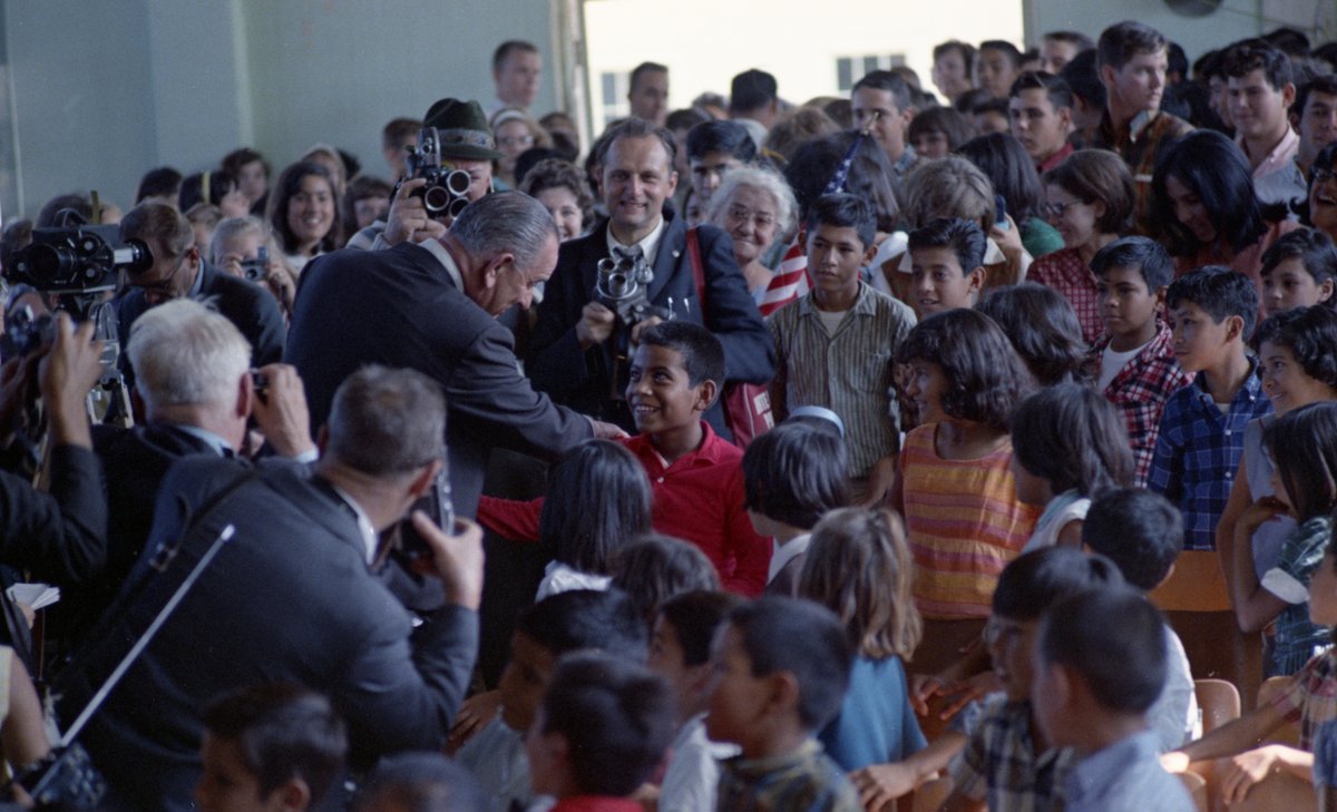LBJLibrary's tweet photo. #OTD: Fifty-seven years ago, #LBJ went back to #Cotulla, #TX &amp; visited the Mexican-American school he once taught at while taking a break from his studies at the Southwest Texas State Teachers College (now @txst).

📷 Mike Geissinger | 11/07/1966 | Wellhausen School - #CotullaTX https://t.co/Hc0P8xRFM2