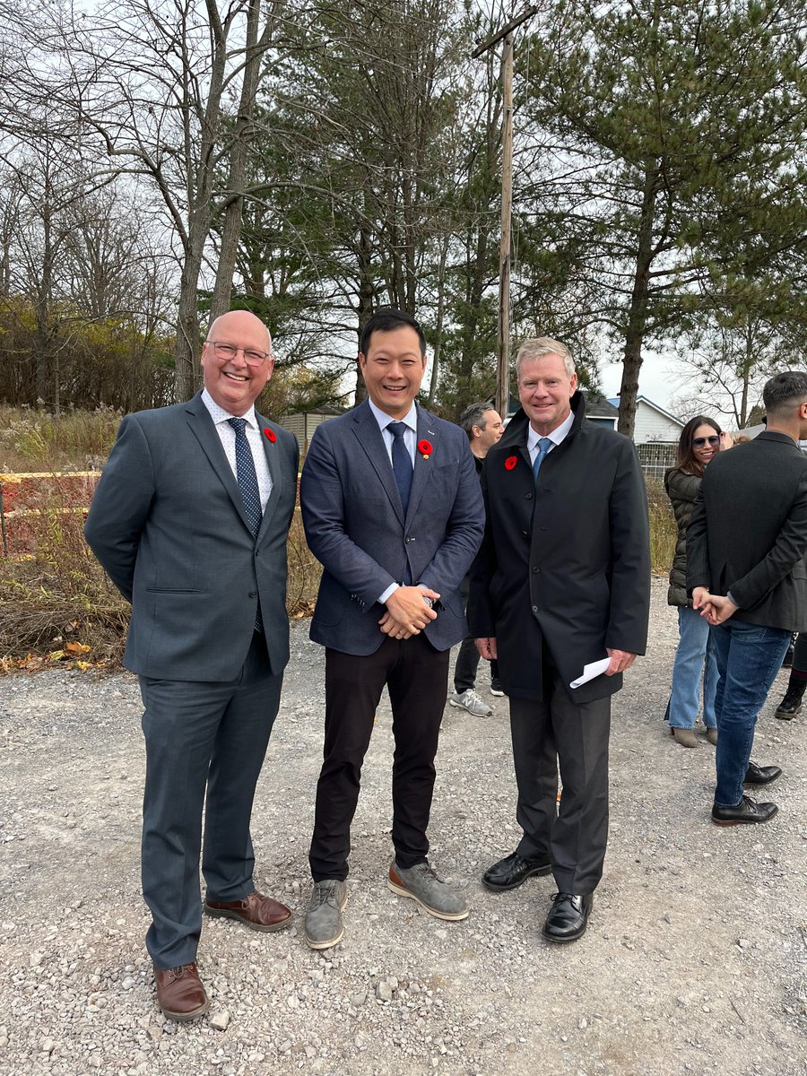 johnjordan_lfk's tweet image. Was happy to join @StanChoMPP at the ground-breaking for two new homes in Belleville and Madoc, which will provide a total of 228 new beds.

Under Minister Cho&apos;s leadership, we&apos;re making important strides towards our gov&apos;s goal of adding 30,000 new LTC beds. #GettingItDone