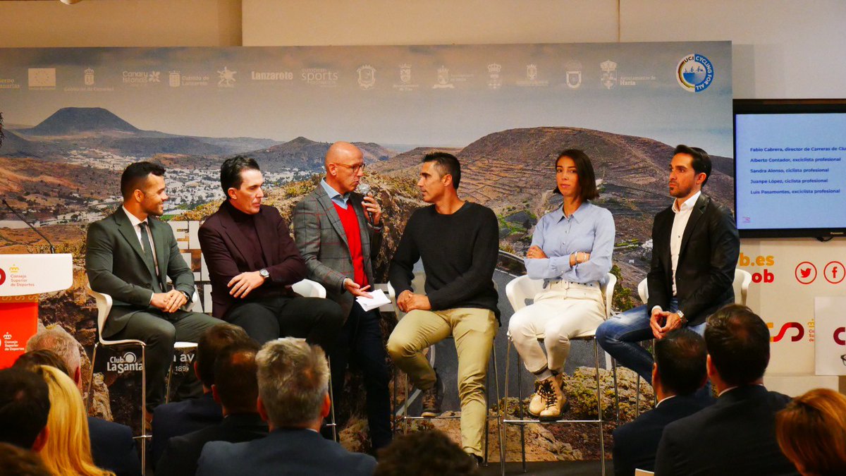 jmariguajardo's tweet image. Atención cicloturistas!!!
Presentación de la Vuelta Cicloturista a Lanzarote. 28-29 de Septiembre 2024. De la mano del @clublasanta y con embajadores de lujo. @deportegob @RFECiclismo #Lanzarote #Canarias #cicloturismo