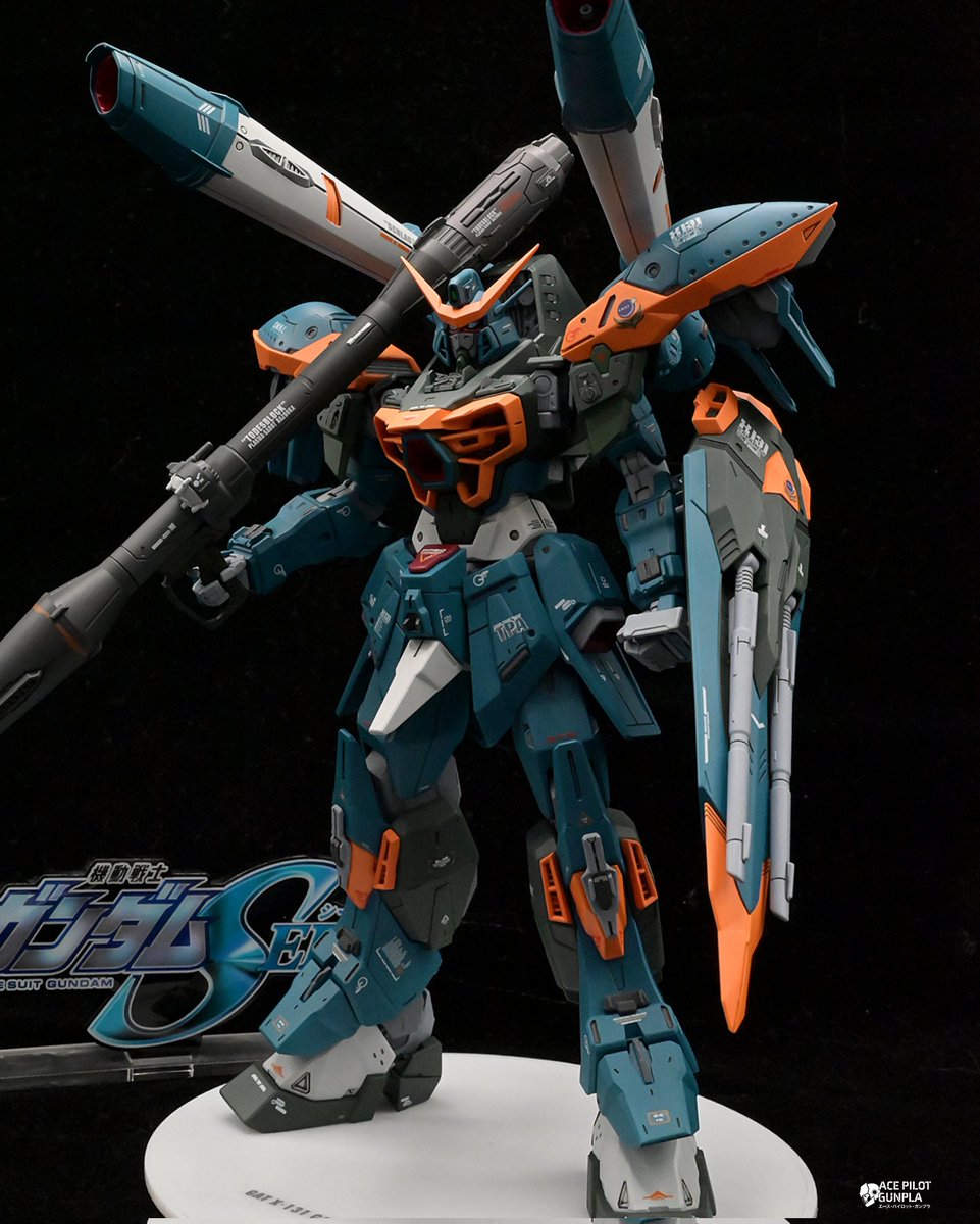 AcePilotGunpla's tweet photo. My build for the 2023 Cerulean project: 1/100 FM Calamity Gundam 

#ガンプラ #ガンダム #cerulean #プラスチック感を無くしたい #teamnewtype https://t.co/opv4of07NJ