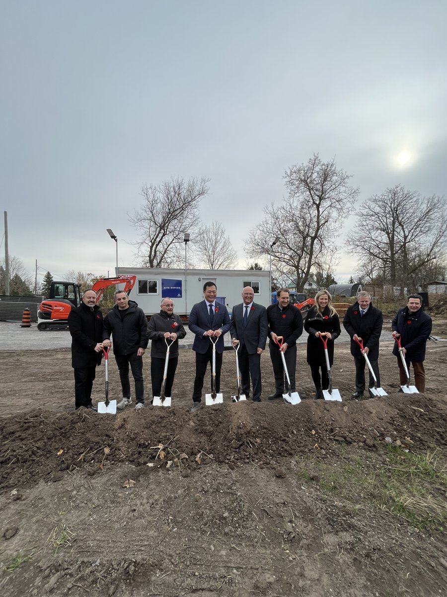 johnjordan_lfk's tweet image. Was happy to join @StanChoMPP at the ground-breaking for two new homes in Belleville and Madoc, which will provide a total of 228 new beds.

Under Minister Cho&apos;s leadership, we&apos;re making important strides towards our gov&apos;s goal of adding 30,000 new LTC beds. #GettingItDone